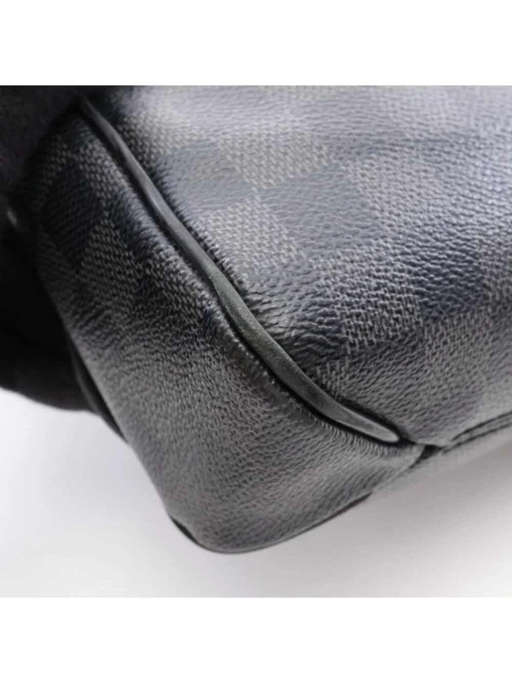 Louis Vuitton Shoulder Bag District PM Canvas Leather